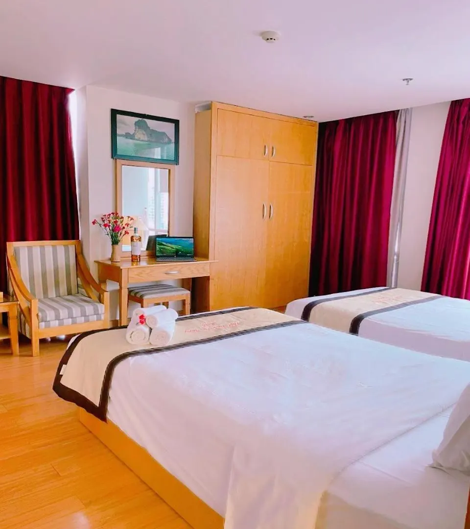 Nhat Linh Hotel & Suites Da Nang Vietnam