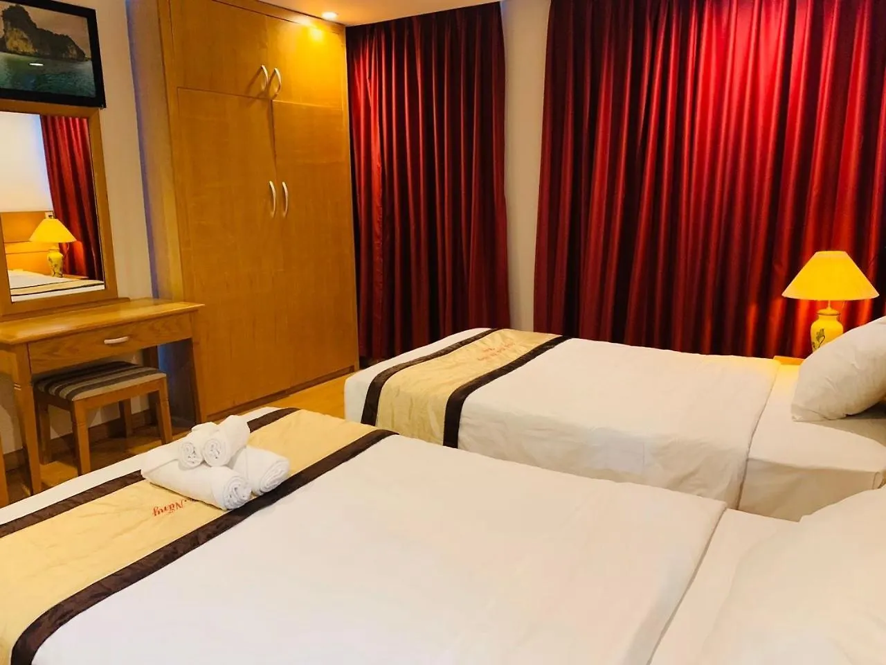 Nhat Linh Hotel & Suites Da Nang