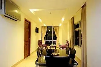 Nhat Linh Hotel & Suites Da Nang